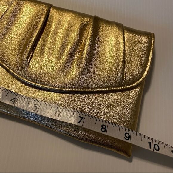 Vintage Avon Gold Lamé Clutch Purse 9x6 - Picture 2 of 8